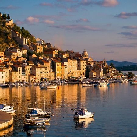 Sibenik Modern Apartment エクステリア 写真